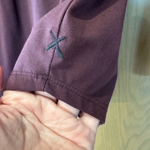 Cuts Clothing Pyca Pro Long Sleeve Henley Elongated Maroon Pullover / xlarge - Picture 8 of 10